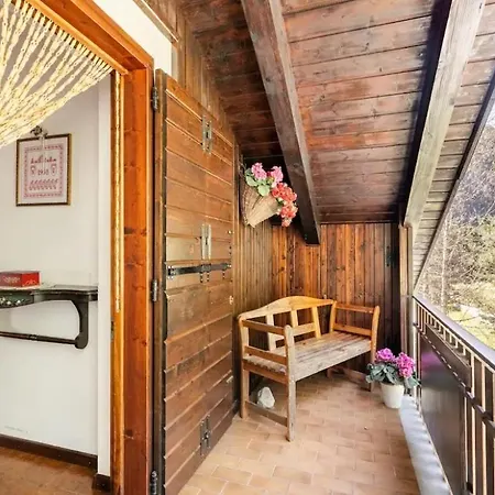 Chalet Pian Della Velma Apartment Giralba